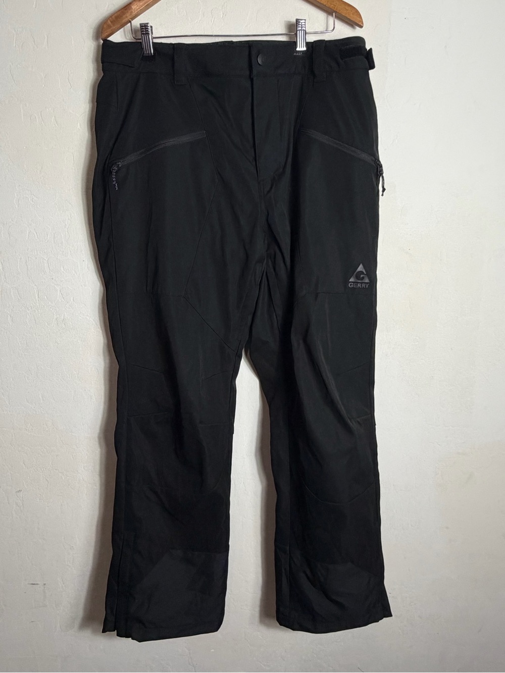 Gerry Men's Large Black Snow Ski Outdoor Pants Water Resistant Lined Black